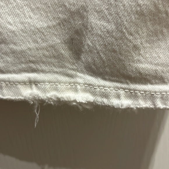 Levi's Taper High Waisted Rise Jeans - Picture 9 of 9